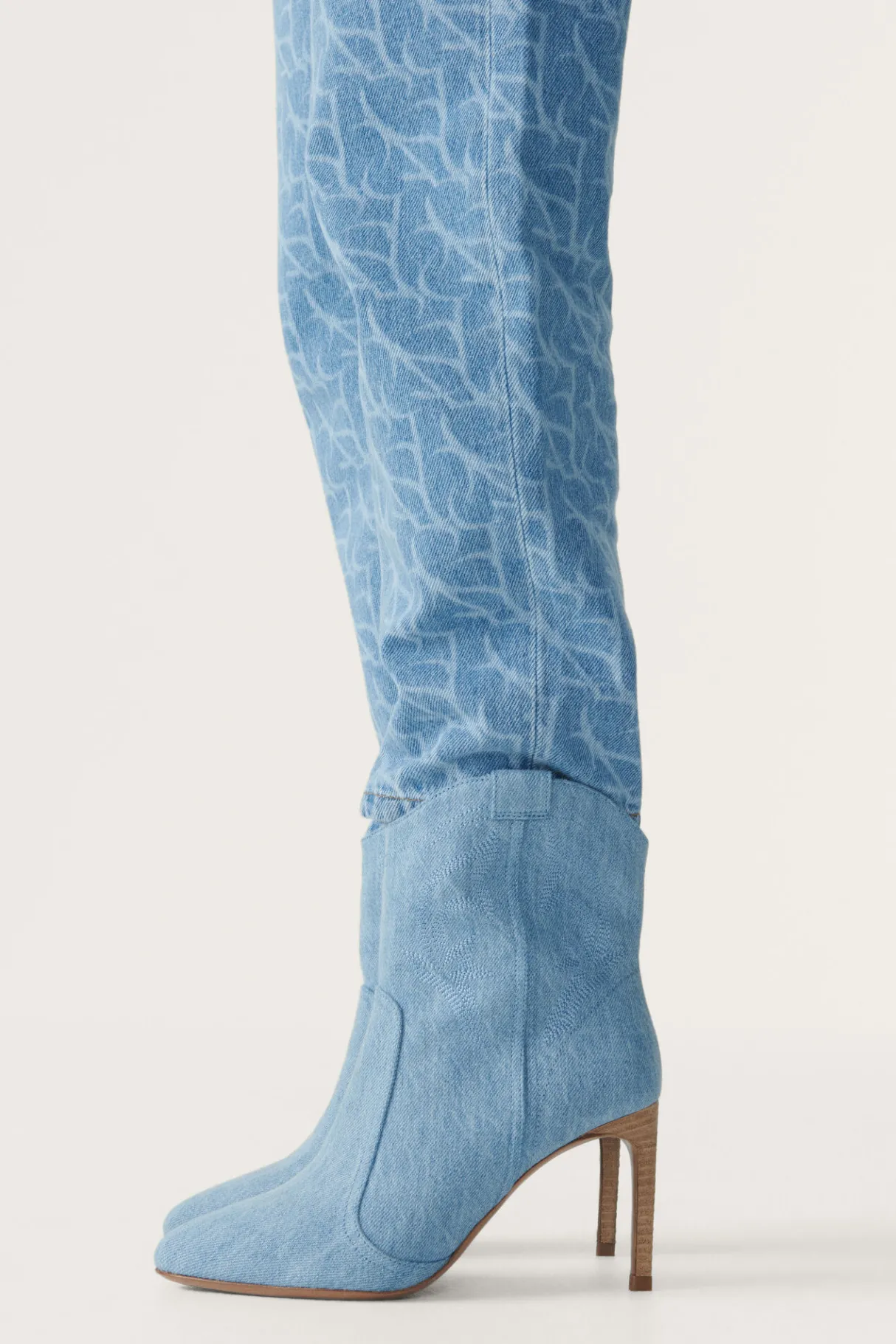 caitlin_3-2.webp ba&sh Caitlin.*Femme Denim
