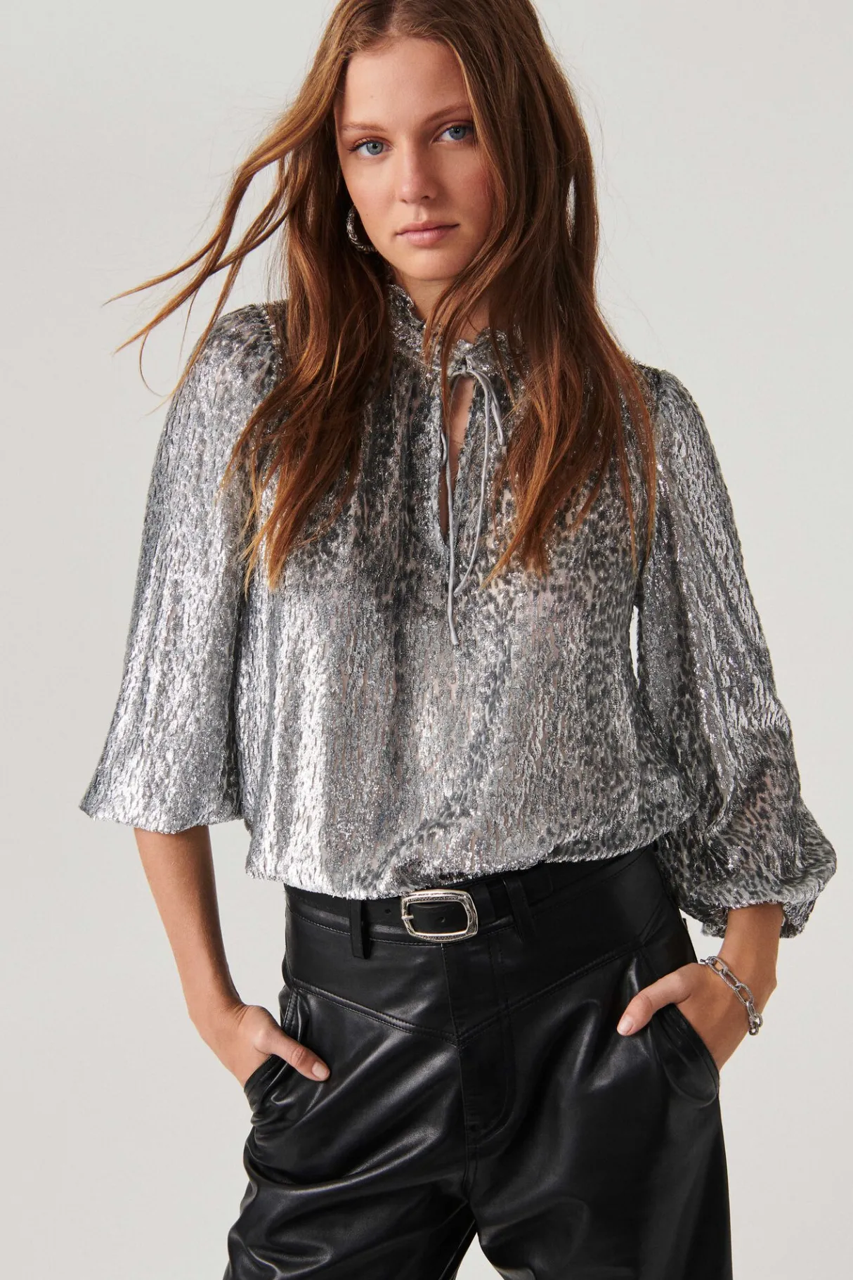 dalla_2.webp ba&sh Dalla.*Femme Tops & Chemises
