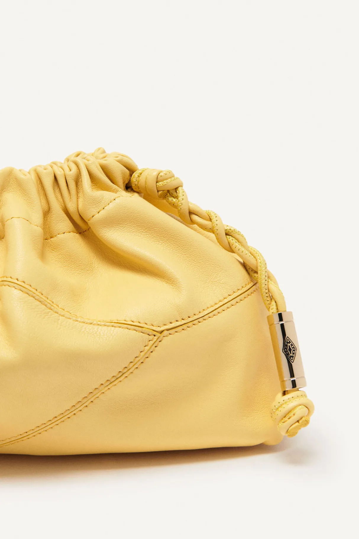 june_3-2.webp ba&sh June.*Femme Sacs
