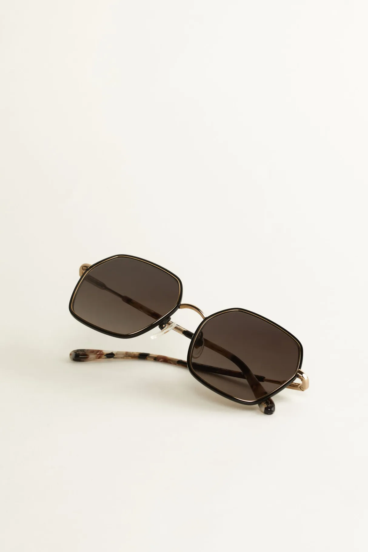 lea_3.webp ba&sh Lea.*Femme Lunettes De Soleil