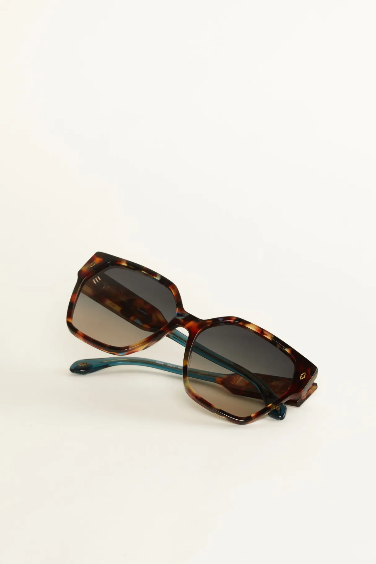 leora_3-1.webp ba&sh Leora.*Femme Lunettes De Soleil