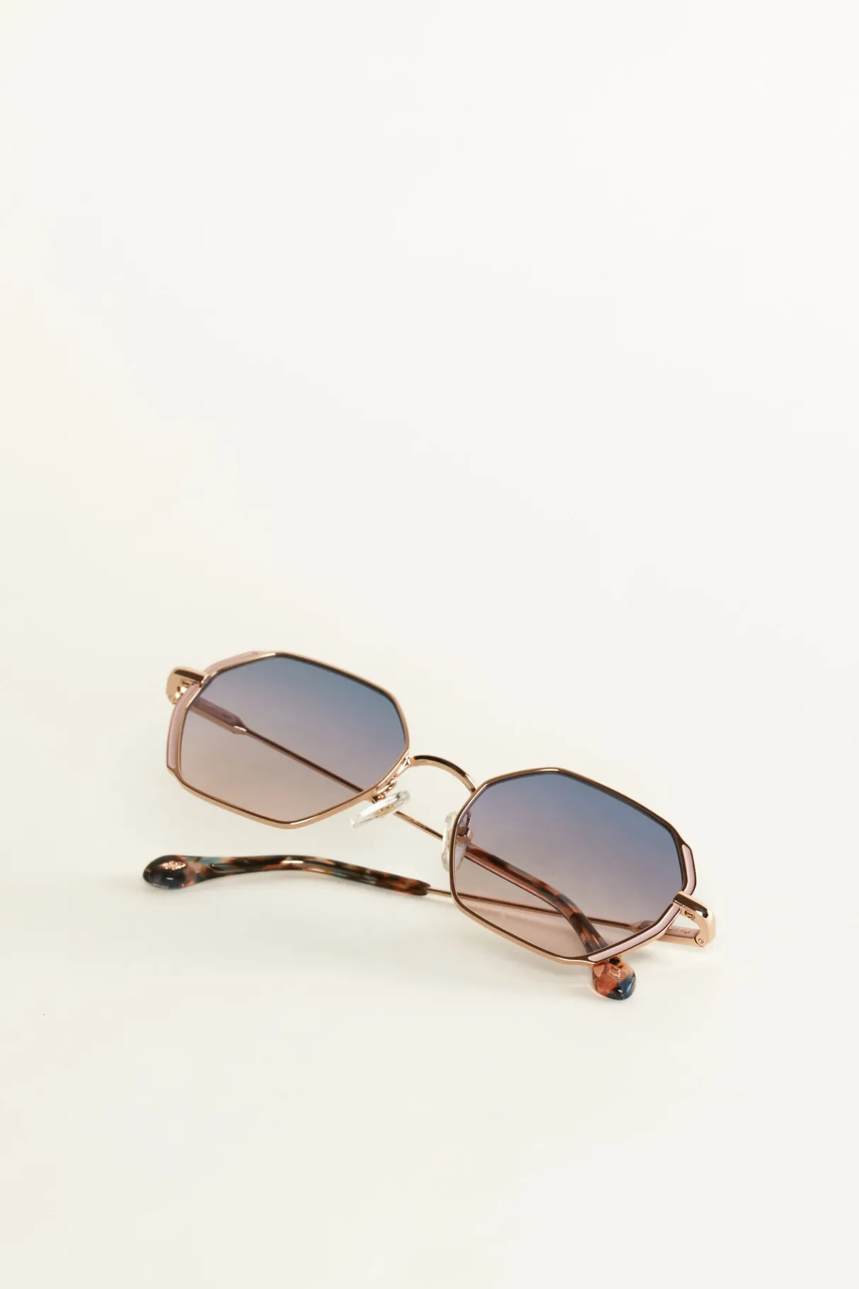 lina_3.webp ba&sh Lina.*Femme Lunettes De Soleil