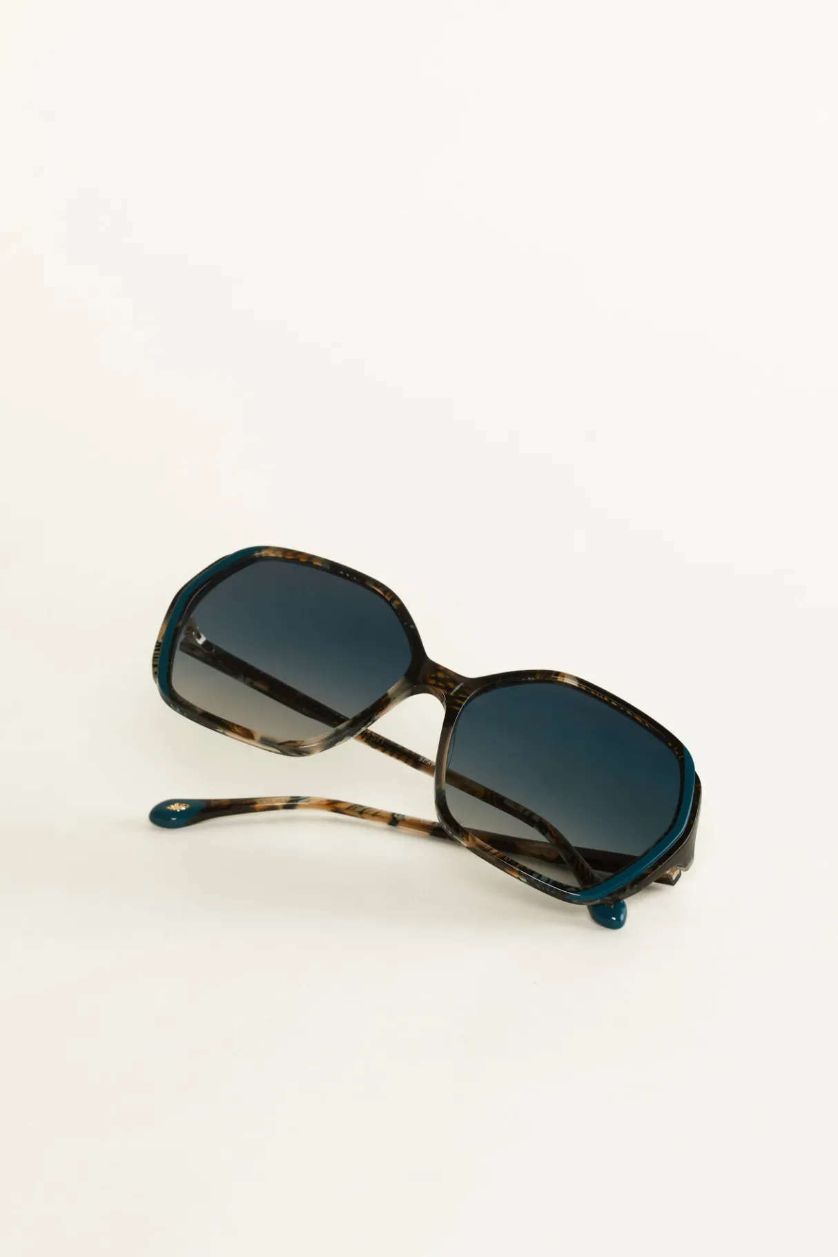 lizzie_3.webp ba&sh Lizzie.*Femme Lunettes De Soleil
