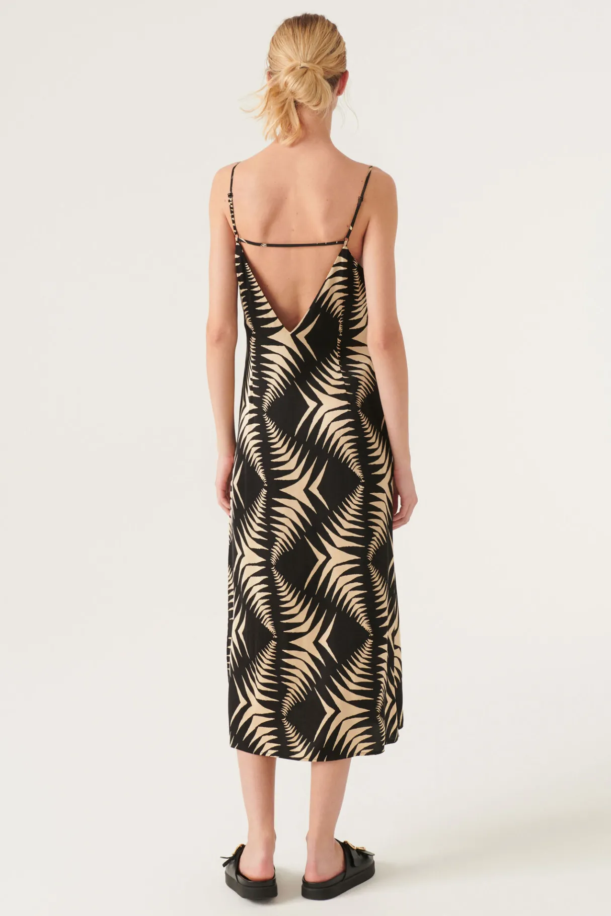 napi_3.webp ba&sh Napi.*Femme Robes